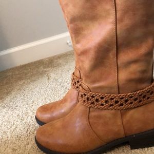 Brand New, Wide-calf Journey collection Boot